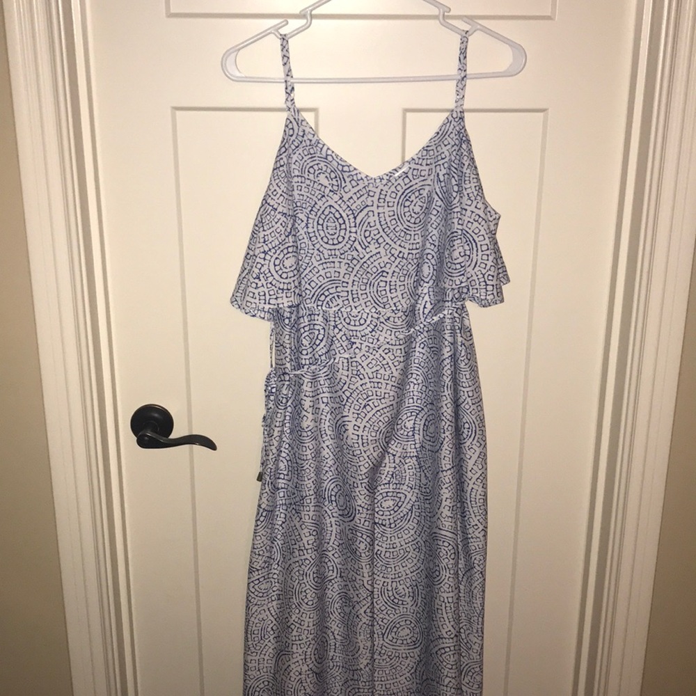 Motherhood Maternity Blue & White Mosaic Maxi